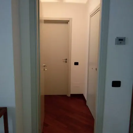 Housetommycomo Lejlighed