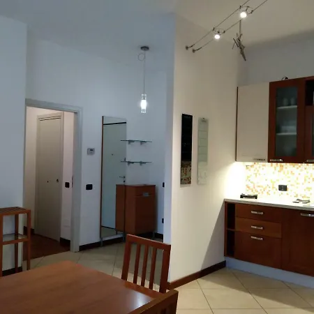 Housetommycomo Apartamento *